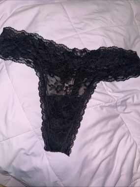 NWT Victoria’s Secret Black Lace Panty